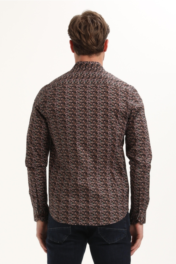 Gabbiano bruine heren overhemd | Model achteraanzicht