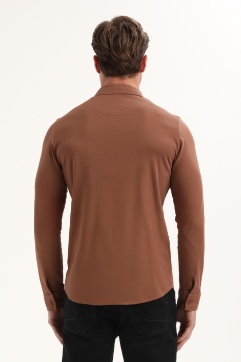 Gabbiano camel heren overhemd | Model achteraanzicht