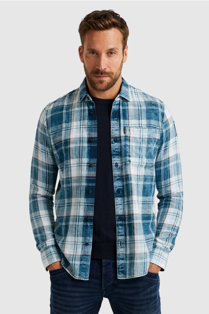 PME legend blauwe heren overhemd | Model vooraanzicht