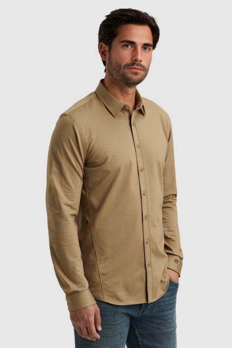 Cast Iron beige heren overhemd | Model zijaanzicht