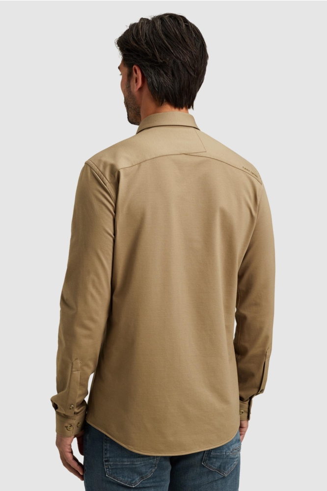 Cast Iron beige heren overhemd | Model achteraanzicht