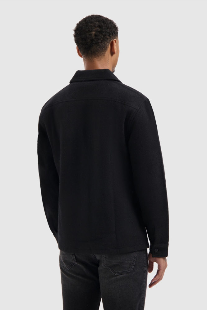Pure Path zwarte heren overhemd | Model achteraanzicht