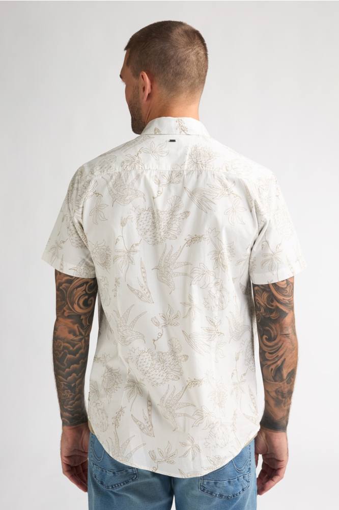 Petrol Industries witte heren overhemd | Model achteraanzicht