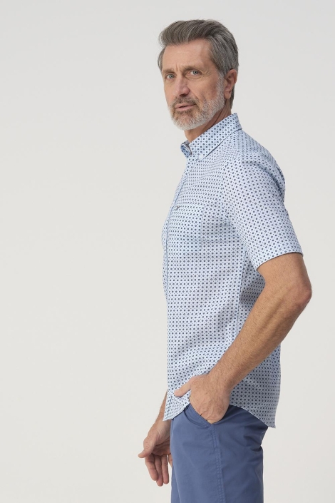 Campbell blauwe heren overhemd | Model zijaanzicht