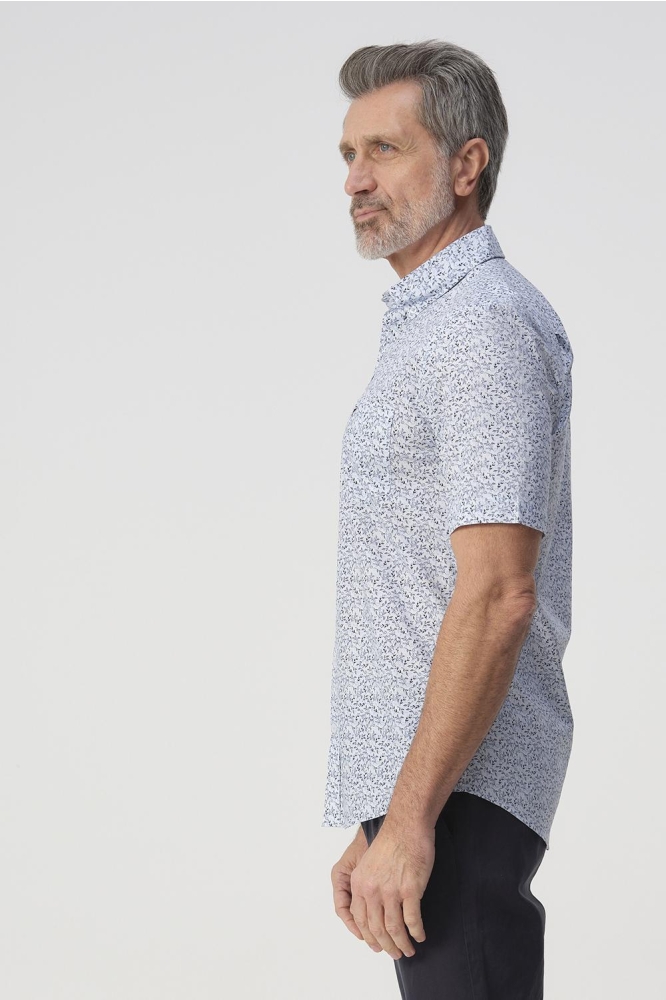 Campbell blauwe heren overhemd | Model zijaanzicht