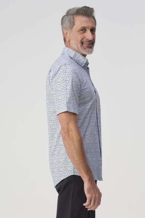 Campbell blauwe heren overhemd | Model zijaanzicht