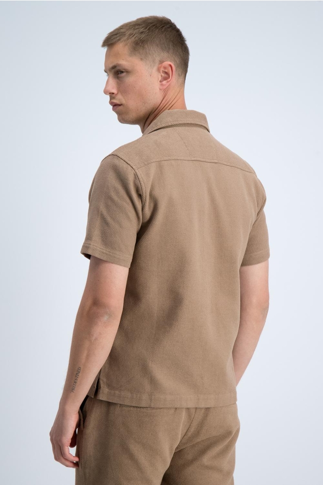 Gabbiano camel heren overhemd | Model achteraanzicht