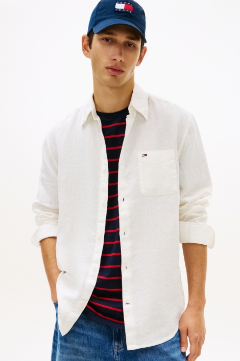 Tommy Jeans witte heren overhemd | Model vooraanzicht