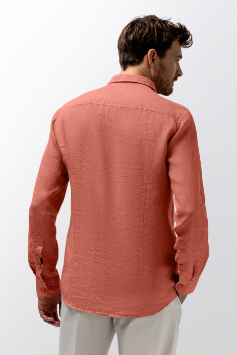 State of Art oranje heren overhemd | Model achteraanzicht