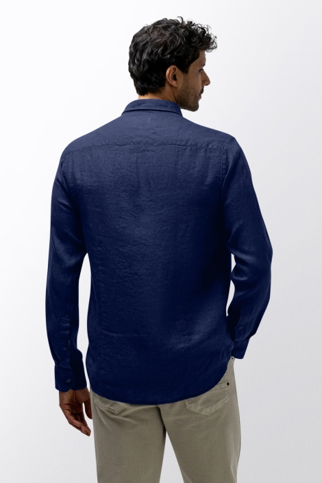 State of Art blauwe heren blouse | Model achteraanzicht