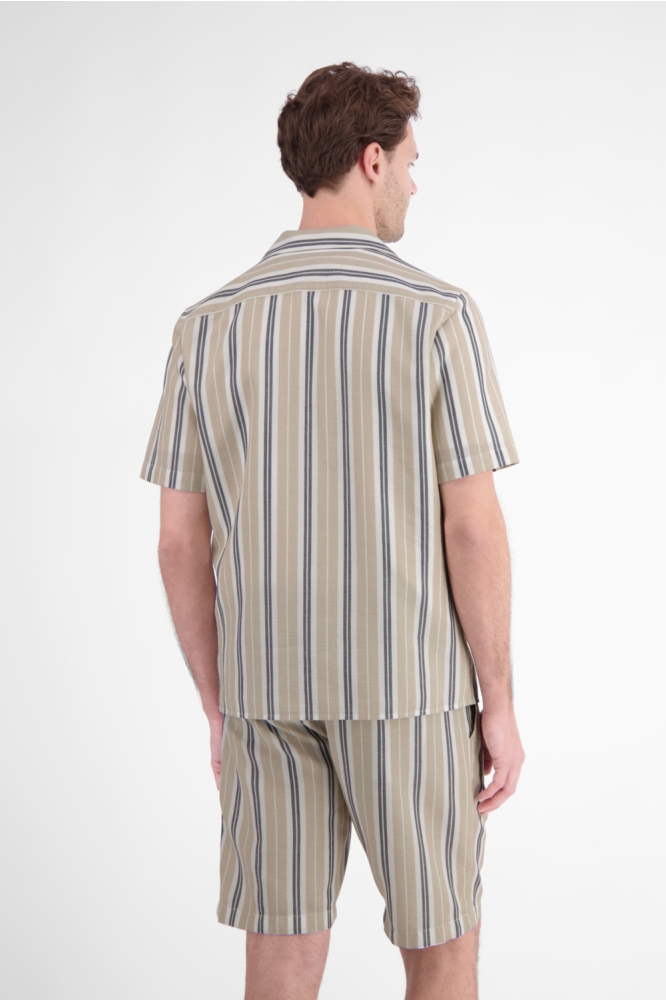 Lerros beige heren overhemd | Model achteraanzicht
