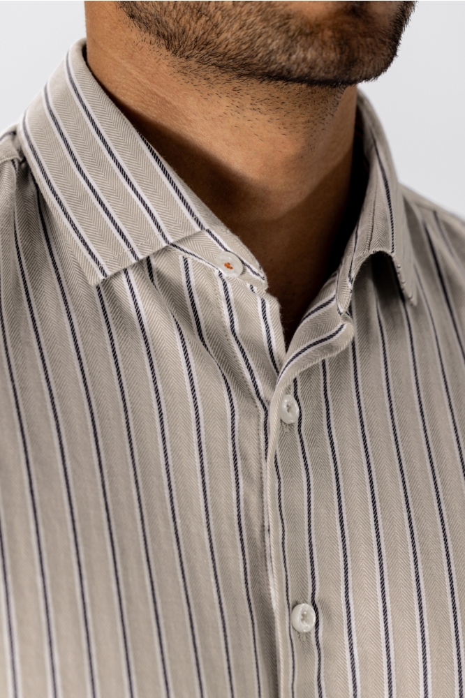 State of Art taupe heren overhemd | Kleurstaal