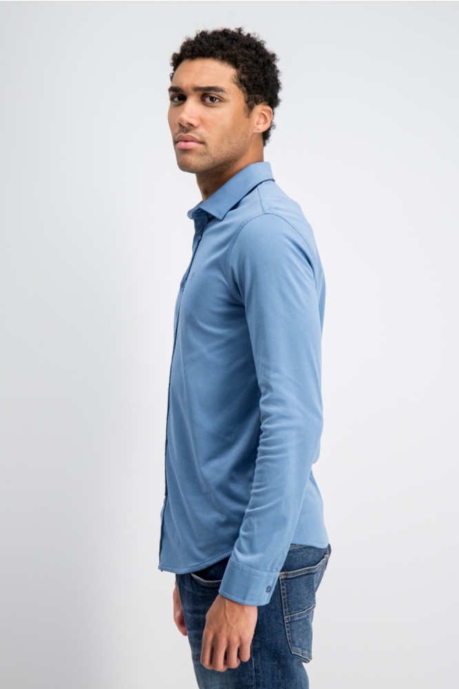Gabbiano blauwe heren overhemd | Model zijaanzicht