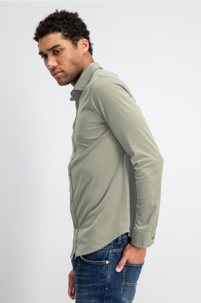 Gabbiano groene heren overhemd | Model zijaanzicht