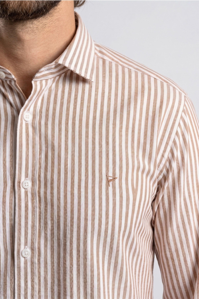 Campbell camel heren overhemd | Close up