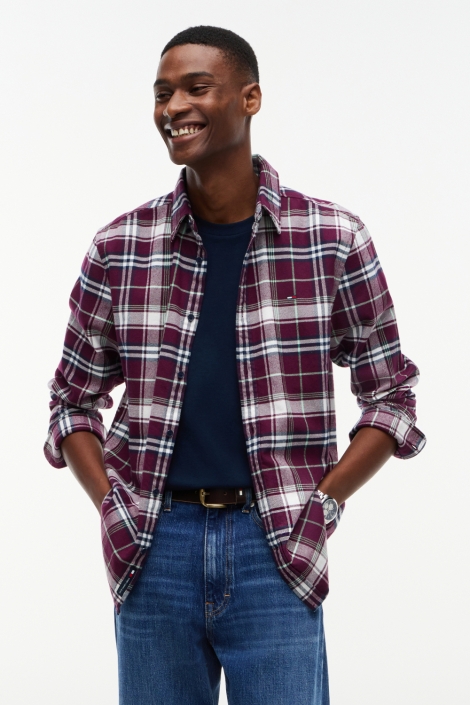 Tommy Jeans bordeaux heren overhemd | Model vooraanzicht
