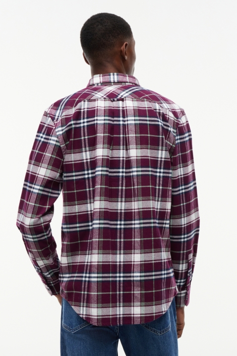 Tommy Jeans bordeaux heren overhemd | Model achteraanzicht