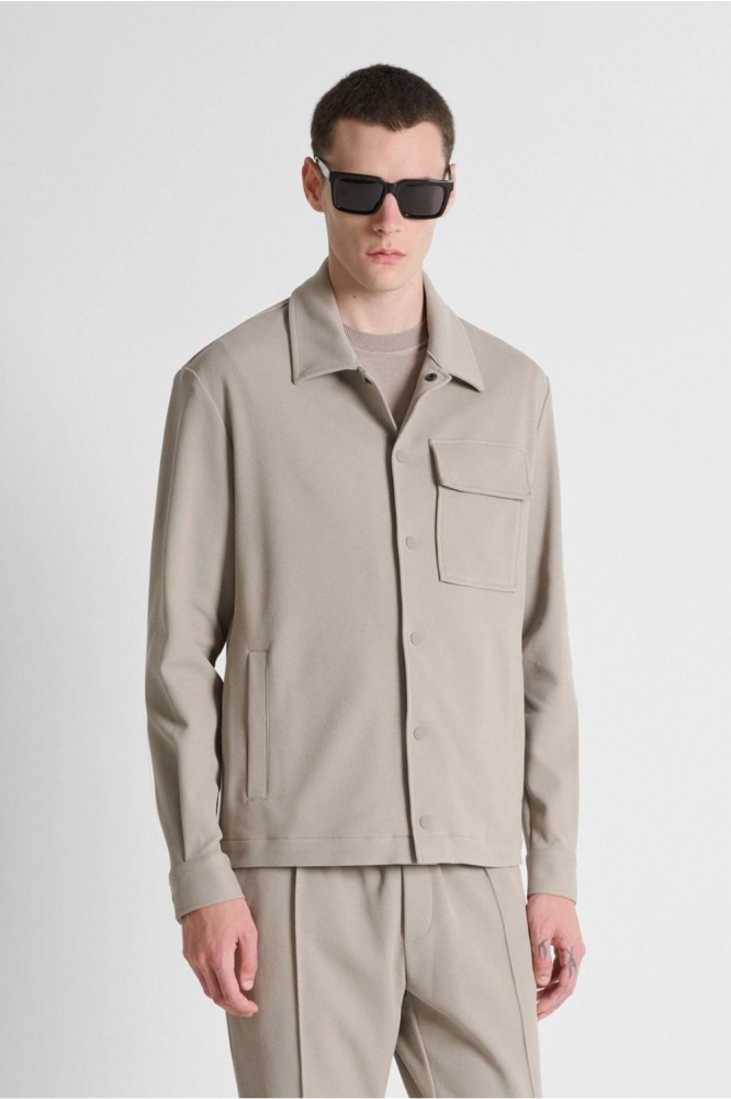 Antony Morato ecru heren overhemd | Model vooraanzicht