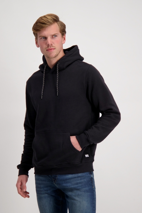 Cars zwarte heren sweater | Model vooraanzicht