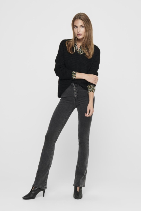 Jacqueline de Yong zwarte dames trui | Model