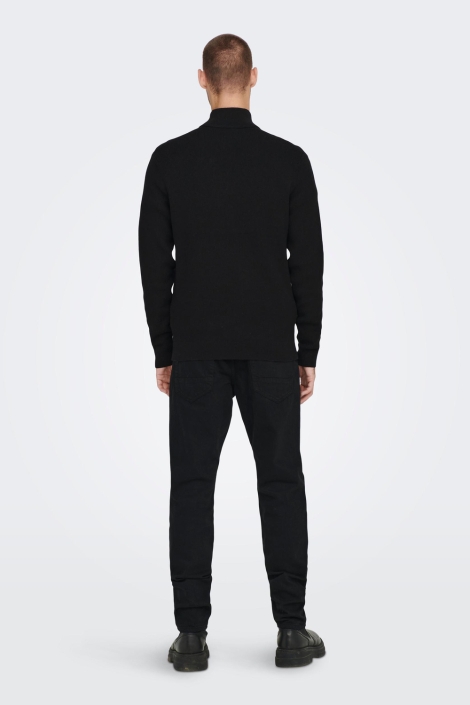 Only & Sons zwarte heren trui | Model achteraanzicht