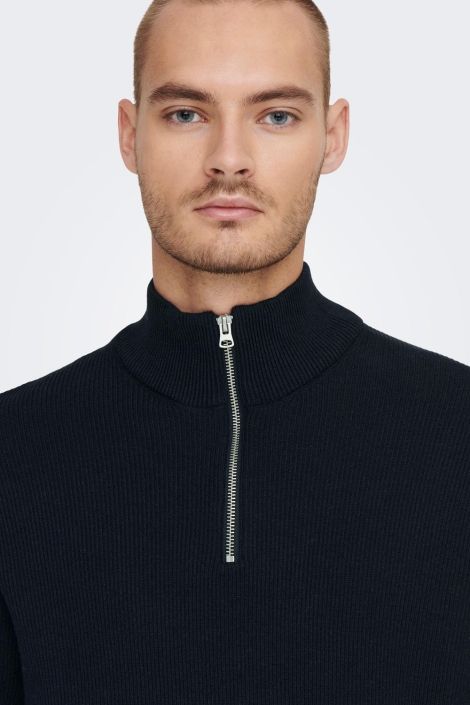 Only & Sons blauwe heren trui | Close up