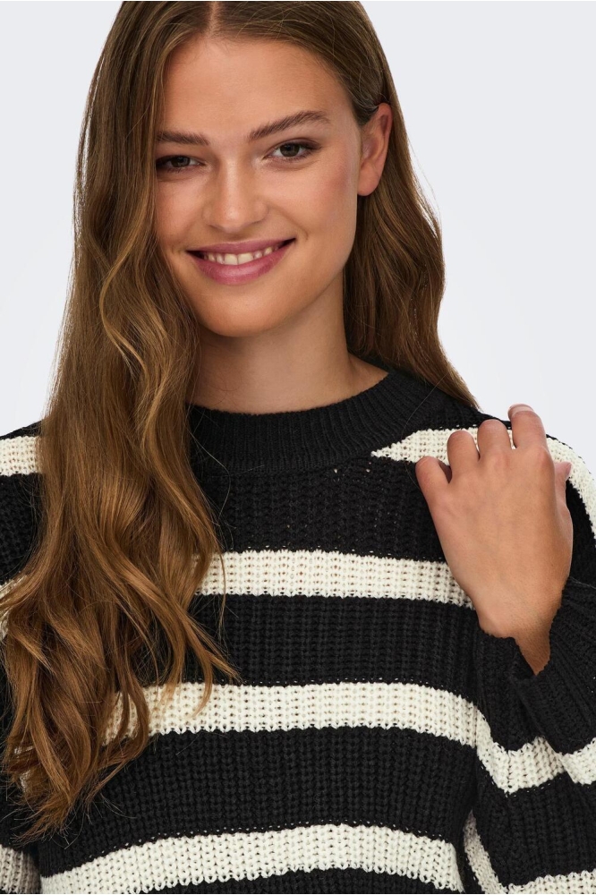 Jacqueline de Yong zwarte dames trui | Close up