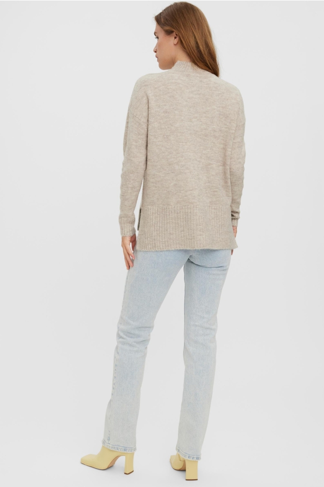 Vero Moda beige dames trui | Model
