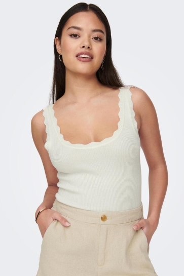 Jacqueline de Yong Top JDYNANNA S/L SCALLOP EDGE TOP KNT 15290585 CLOUD DANCER