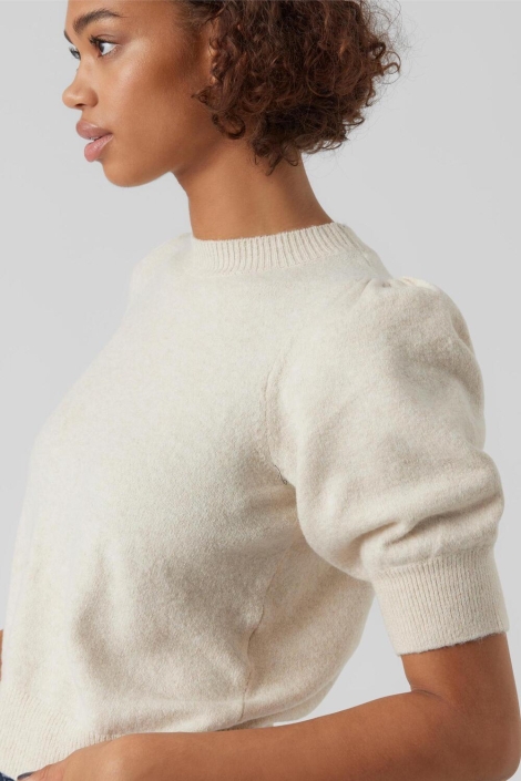 Vero Moda beige dames trui | Model zijaanzicht
