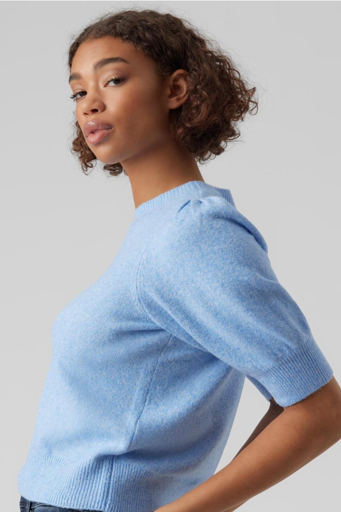 Vero Moda blauwe dames trui | Model zijaanzicht