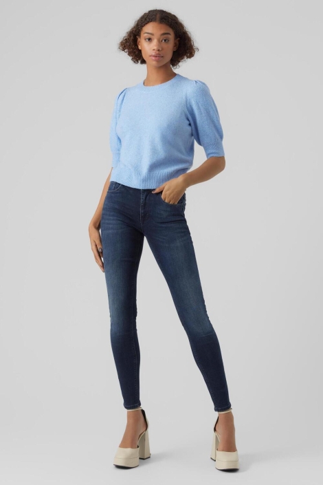 Vero Moda blauwe dames trui | Model