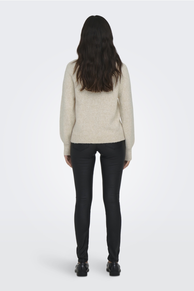 Only beige dames trui | Model achteraanzicht