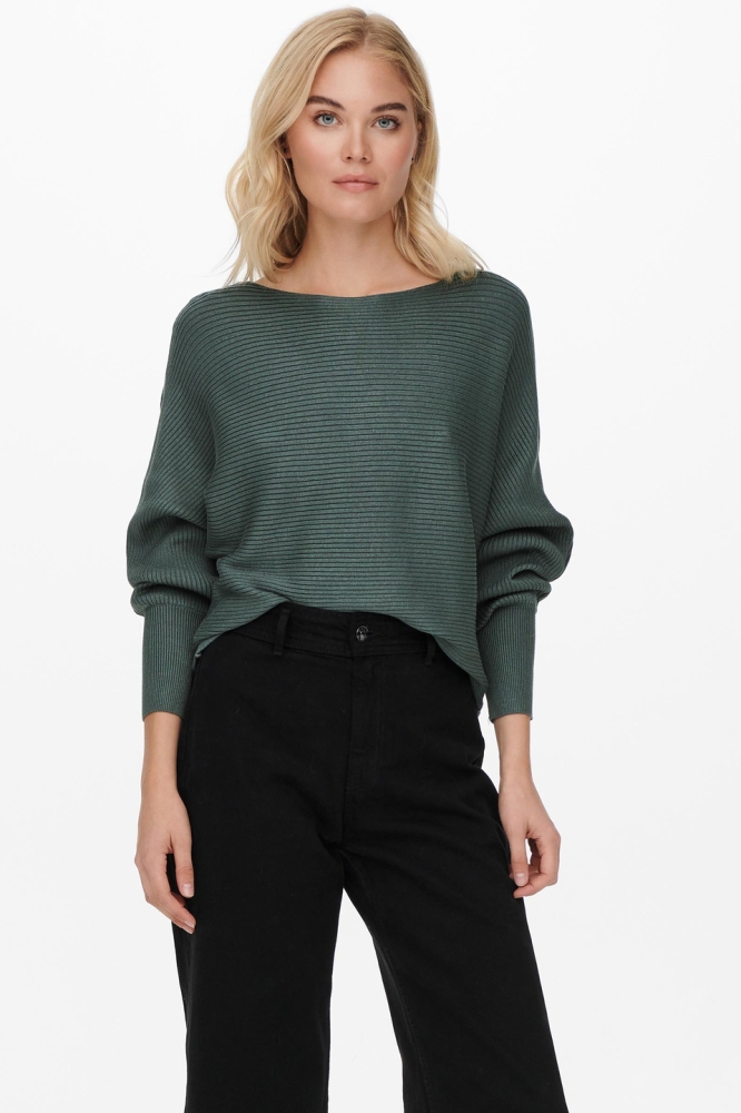 Only groene dames trui | Model vooraanzicht