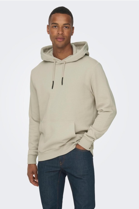 Only & Sons beige heren sweater | Model vooraanzicht
