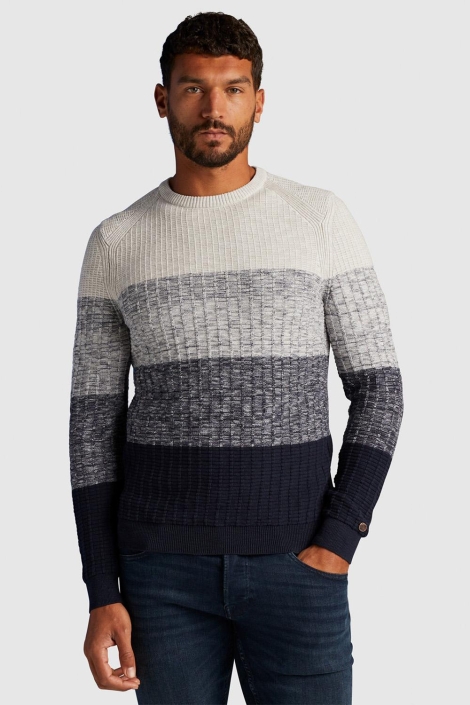 Cast Iron blauwe heren trui | Model vooraanzicht