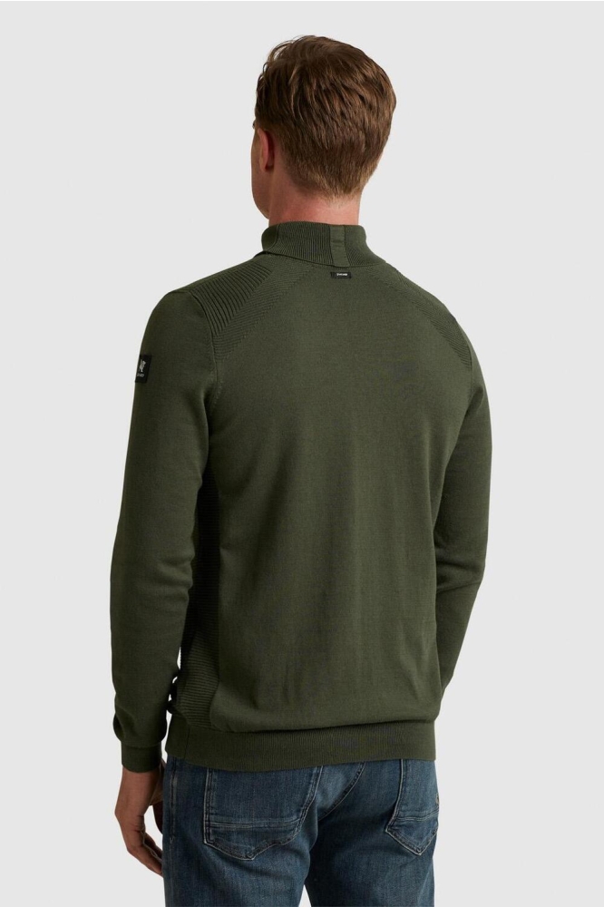 Vanguard groene heren trui | Model achteraanzicht