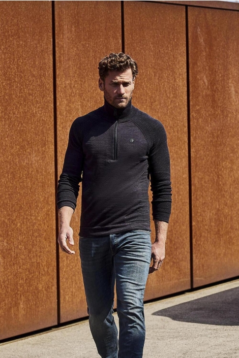 Cast Iron grijze heren trui | Sfeerbeeld, In situatie