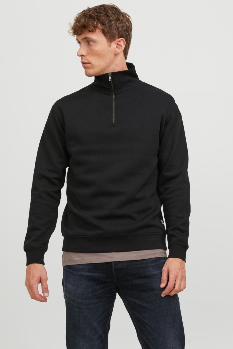 Jack & Jones zwarte heren sweater | Model vooraanzicht