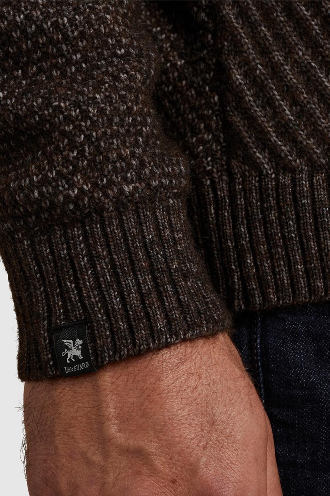 Vanguard bruine heren trui | Close up