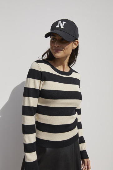 Noisy may NMJAZ L/S O-NECK KNIT FWD NOOS 27028629 Black/OATMEAL