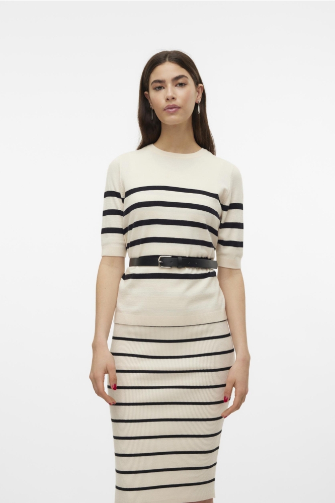 Vero Moda beige dames trui | Model vooraanzicht