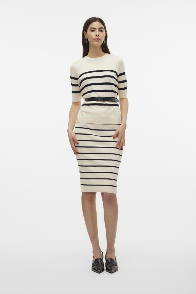 Vero Moda beige dames trui | Model