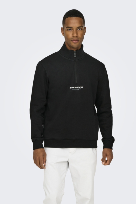 Only & Sons zwarte heren sweater | Model vooraanzicht