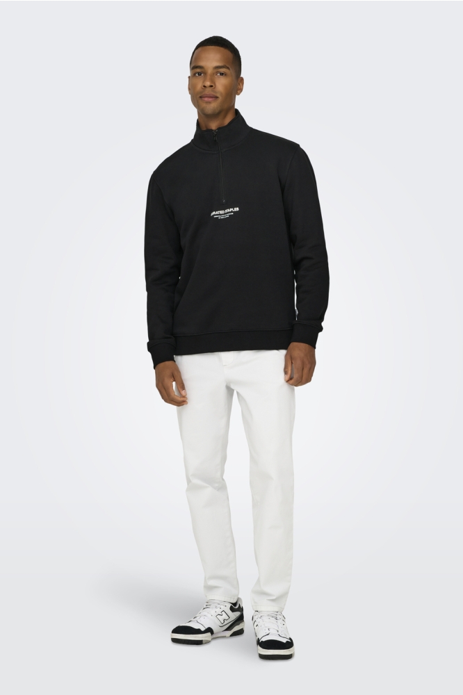 Only & Sons zwarte heren sweater | Model