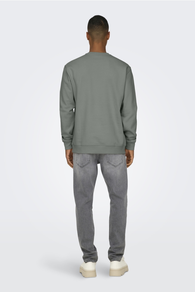 Only & Sons groene heren sweater | Model