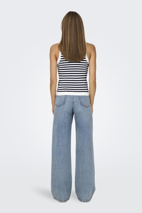 Jacqueline de Yong witte dames top | Model achteraanzicht