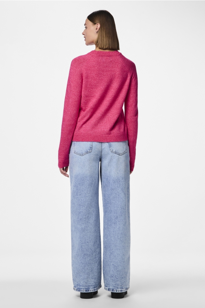 Pieces roze dames trui | Model achteraanzicht