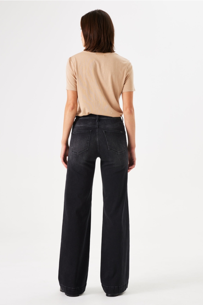 Garcia zwarte dames jeans | Model
