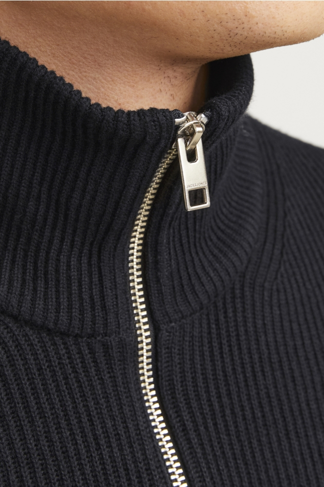 Jack & Jones zwarte heren trui | Close up